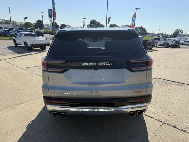 2024 Gmc Acadia Denali photo 2