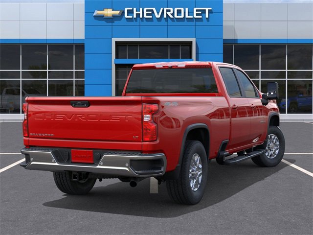2026 Chevrolet Silverado 3500HD LT photo 4