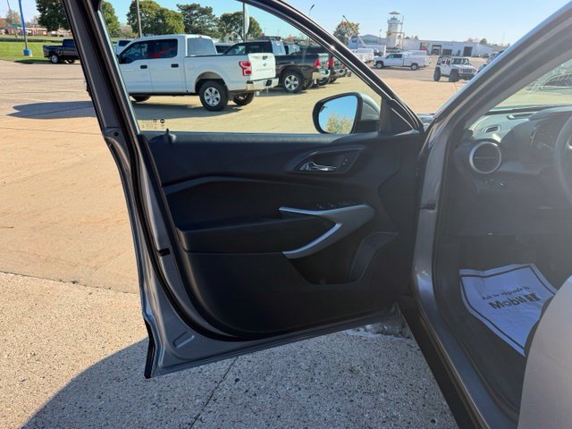 2024 Chevrolet Trax LS - Photo 32