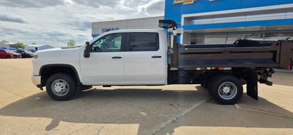 New 2026 Chevrolet Silverado 3500 HD Chassis Cab Work Truck Truck