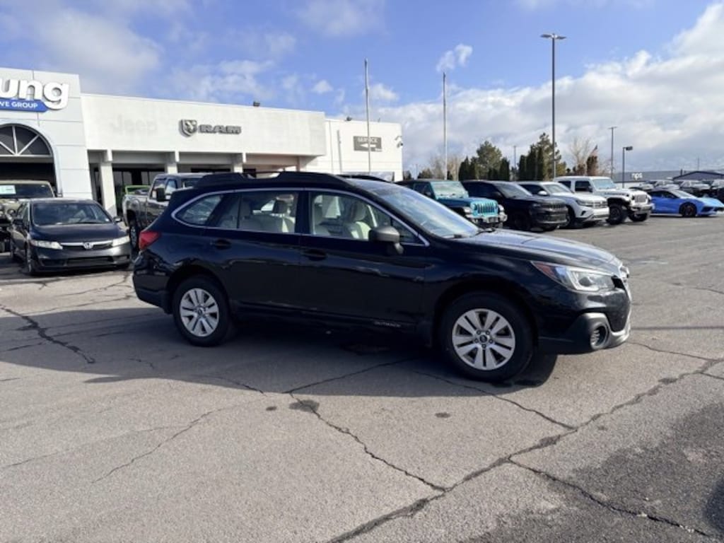 Used 2019 Subaru Outback 2.5i SUV