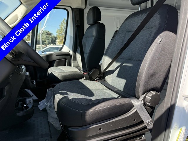 2025 Ram ProMaster 2500 Cargo Van photo 2