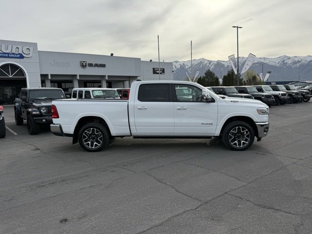 2025 Ram 1500 Laramie photo 4
