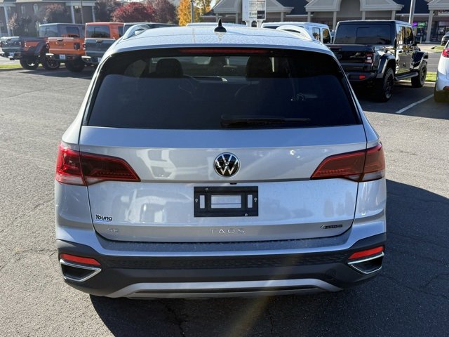 2024 Volkswagen Tiguan SE R-Line Black photo 3
