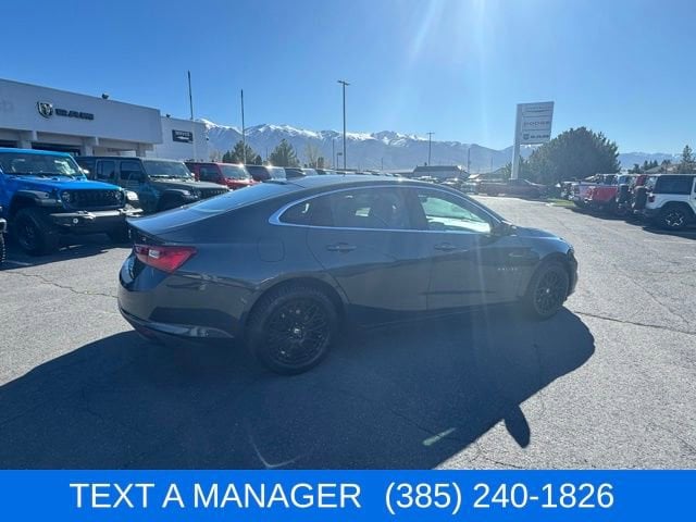 Used 2018 Chevrolet Malibu 1LT with VIN 1G1ZD5ST2JF253781 for sale in Layton, UT