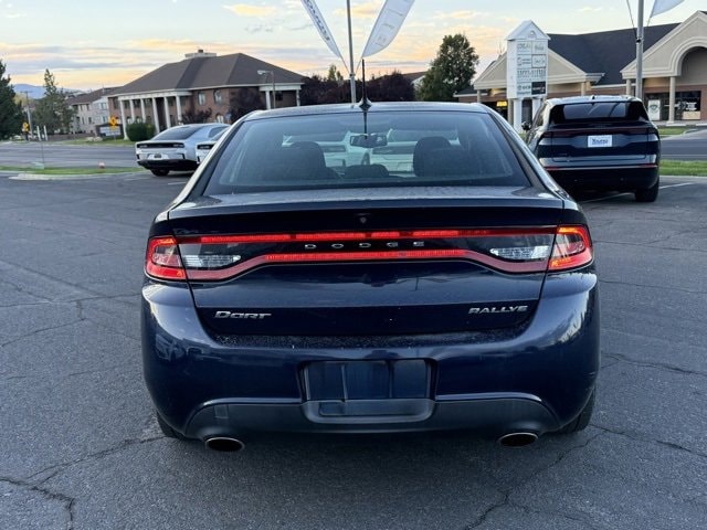 2013 Dodge Dart SXT photo 2