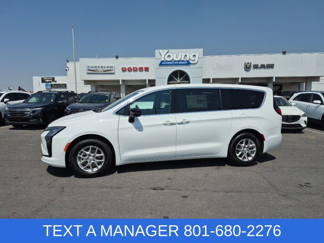 2027 Chrysler Pacifica Select Passenger Van