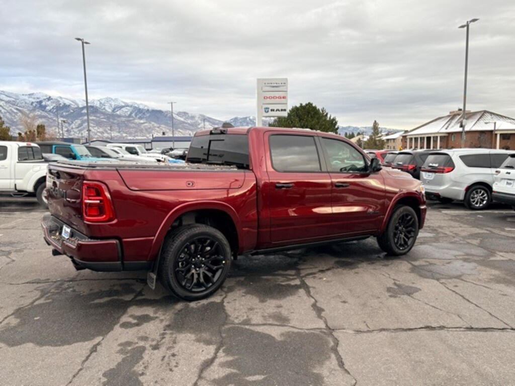 New 2026 Ram 1500 LIMITED CREW CAB 4X4 5'7 BOX Pickup