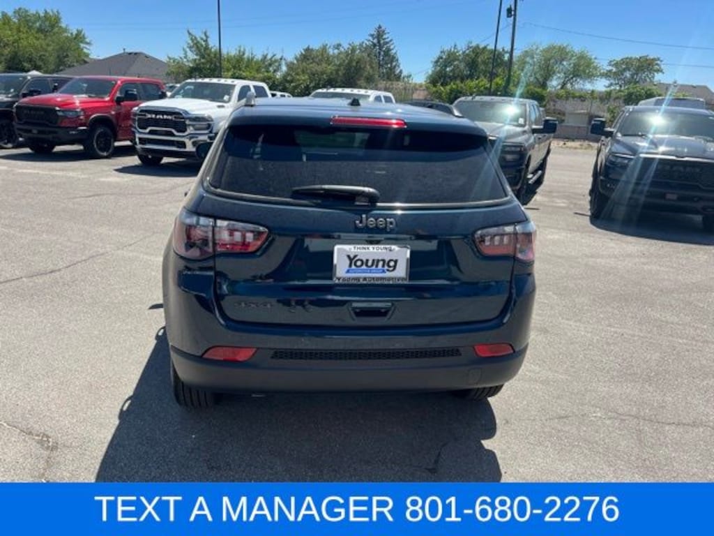 New 2026 Jeep Compass Latitude Sport Utility