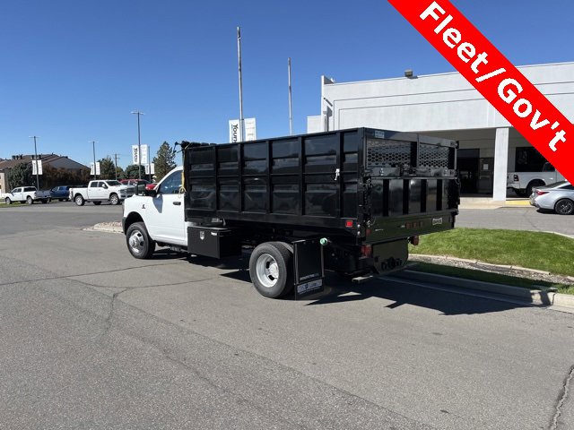 2023 Ram 3500 Tradesman SLT photo 3