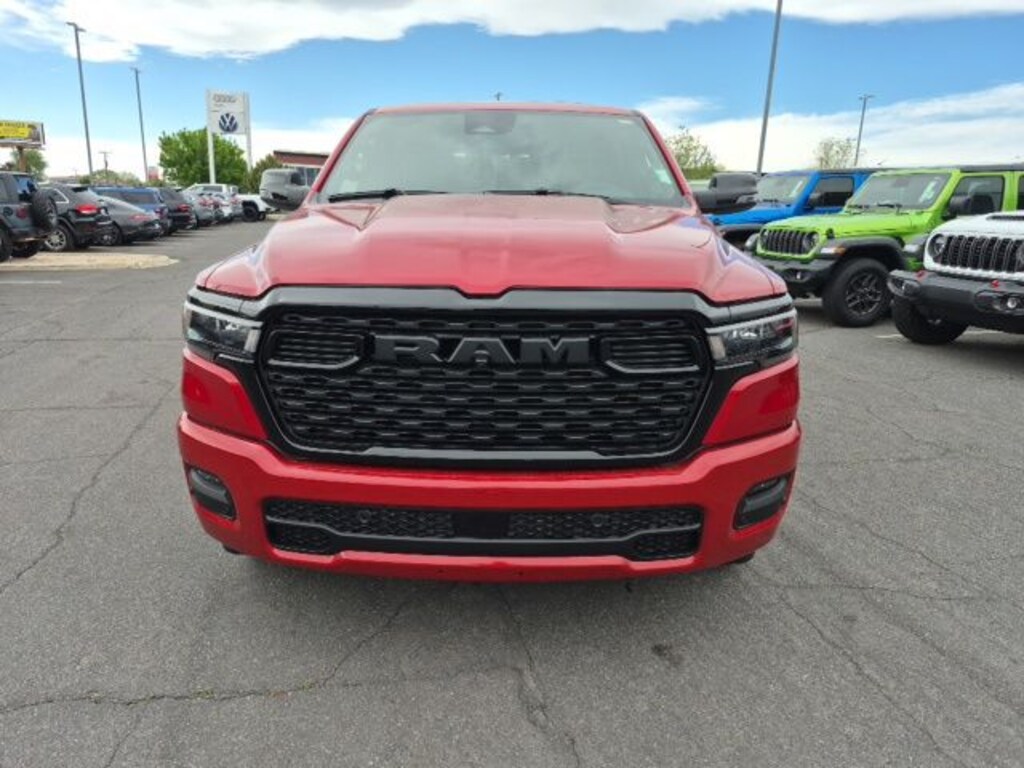 New 2026 Ram 1500 BIG HORN CREW CAB 4X4 5'7 BOX Pickup