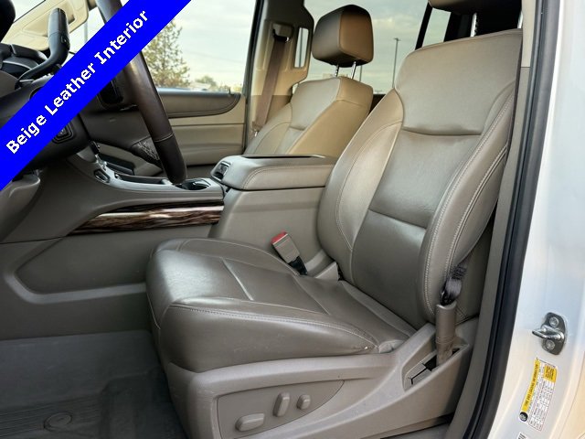 2017 Gmc Yukon XL SLT photo 2