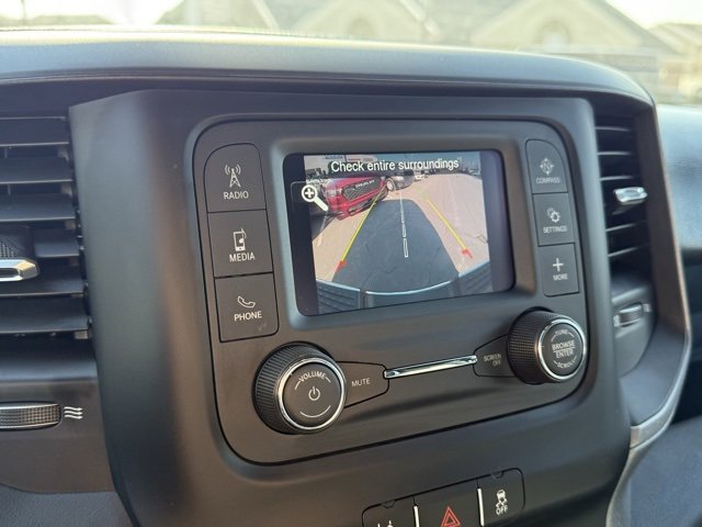 2024 Ram 2500 Tradesman photo 3