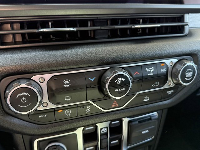 2025 Jeep Gladiator Sport photo 4
