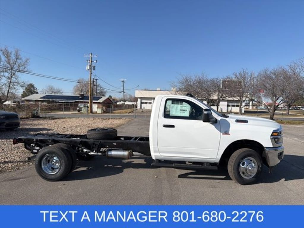 New 2026 Ram 3500 Chassis Cab Tradesman/Big Horn Pickup