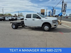 2026 Ram 3500 TRADESMAN CREW CAB CHASSIS 4X4 60' CA Pickup