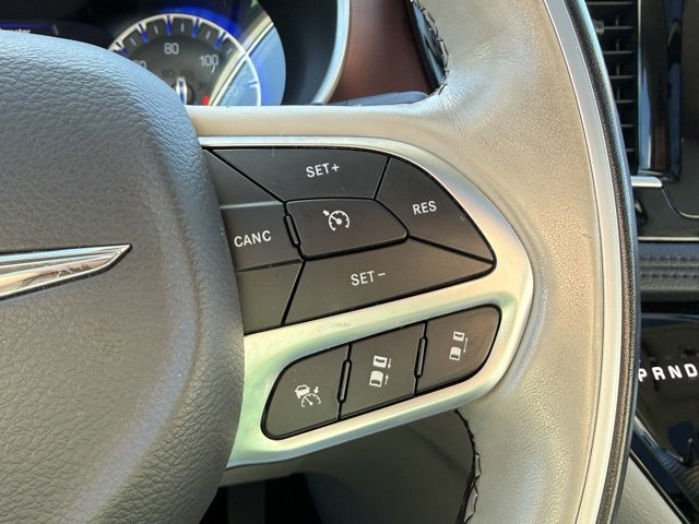 2020 Chrysler Pacifica Limited photo 11