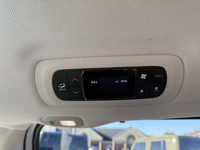 2020 Chrysler Pacifica Limited photo 18