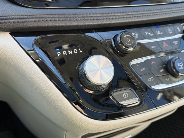 2020 Chrysler Pacifica Limited photo 15