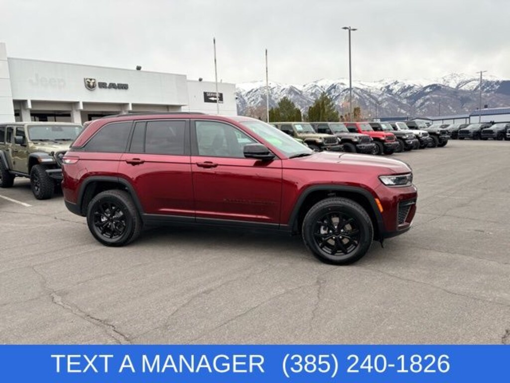 New 2026 Jeep Grand Cherokee LAREDO ALTITUDE 4X4 Sport Utility
