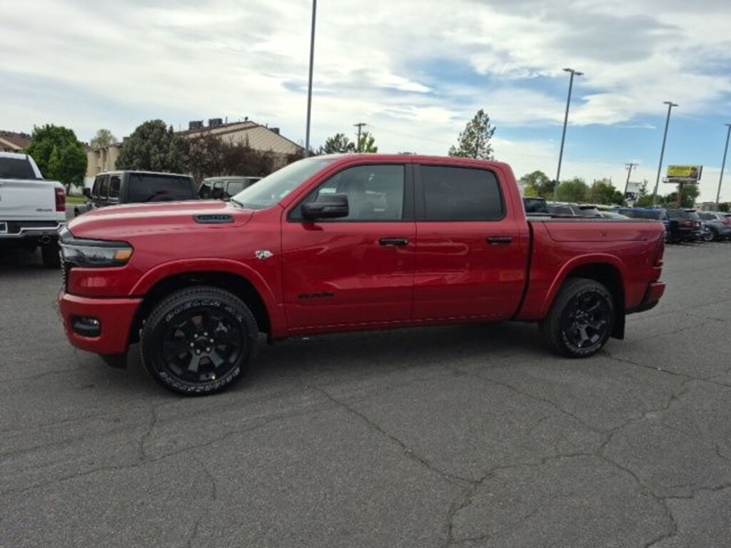 New 2026 Ram 1500 BIG HORN CREW CAB 4X4 5'7 BOX Pickup