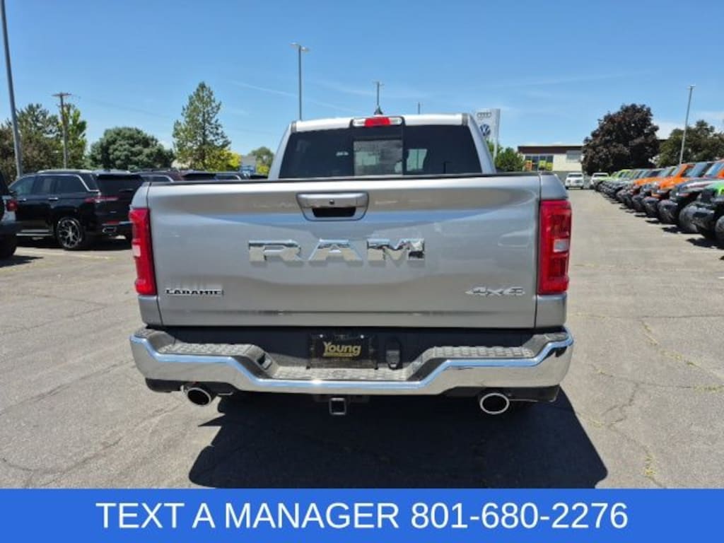 New 2026 Ram 1500 LARAMIE CREW CAB 4X4 5'7 BOX Pickup