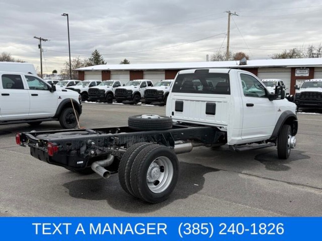 New 2026 Ram 5500 Chassis Cab Tradesman/Big Horn Pickup