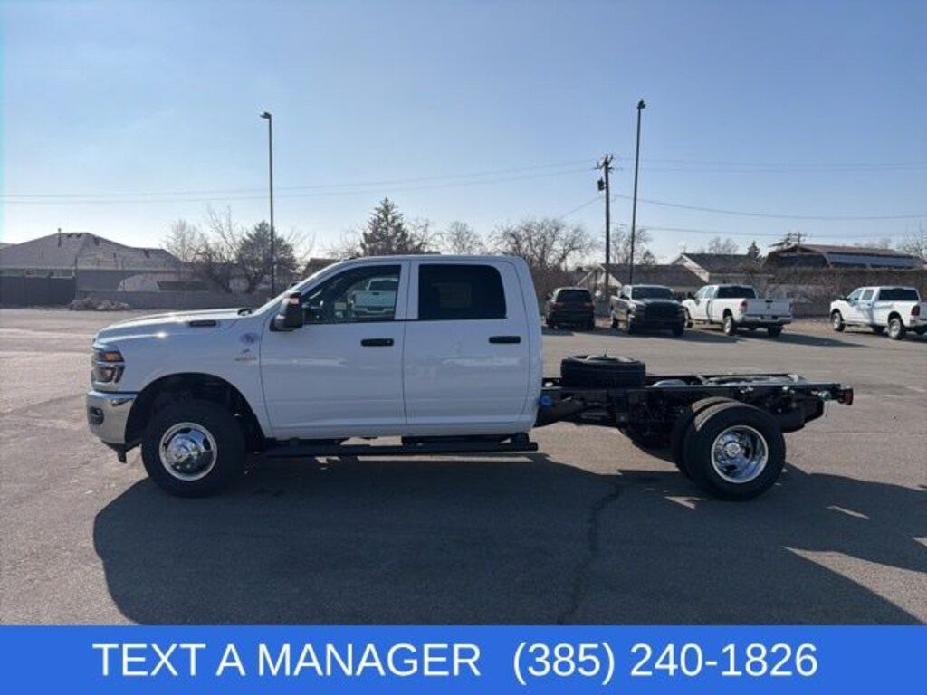 New 2026 Ram 3500 Chassis Cab Tradesman/Big Horn Pickup