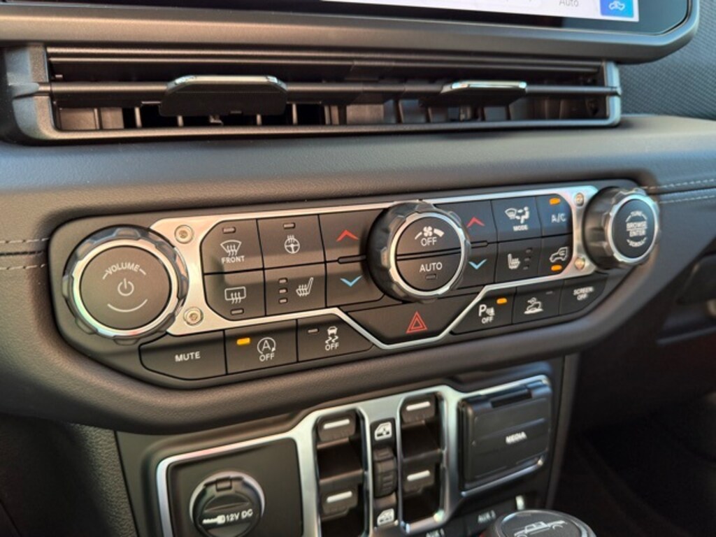 New 2025 Jeep Gladiator Rubicon Pickup