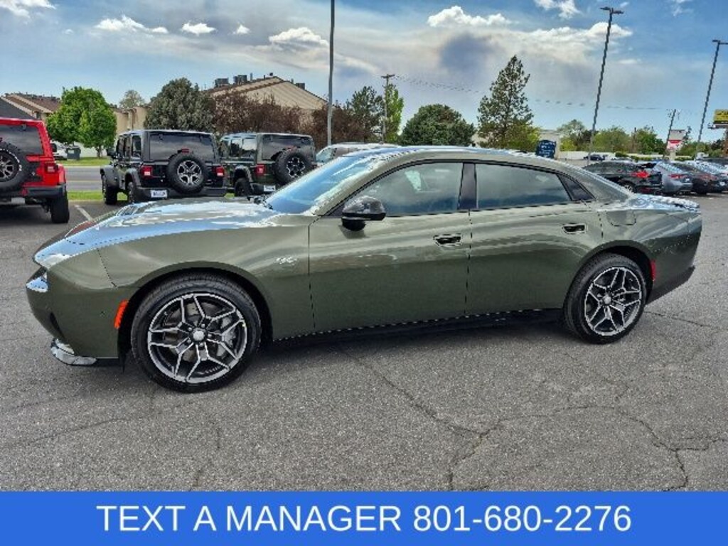 New 2026 Dodge Charger R/T Sedan