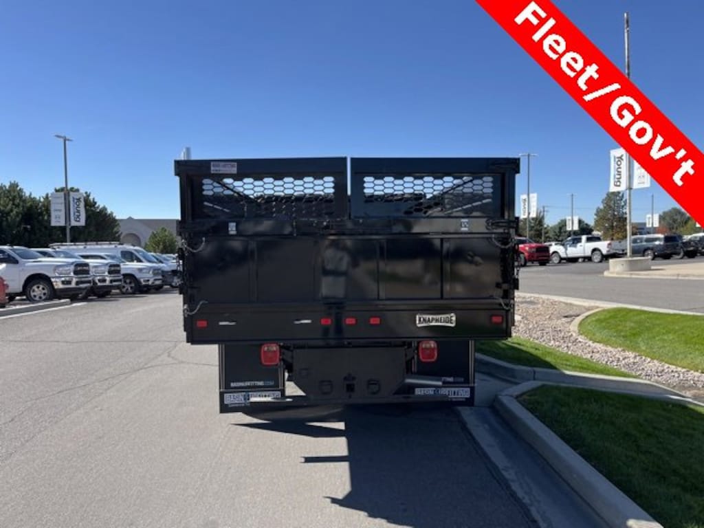 New 2023 Ram 3500 Chassis Cab 3500 TRADESMAN CHASSIS REGULAR CAB 4X4 84' CA Pickup