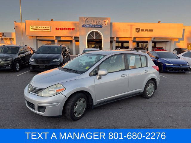 2008 Nissan Versa 1.8 S Hatchback