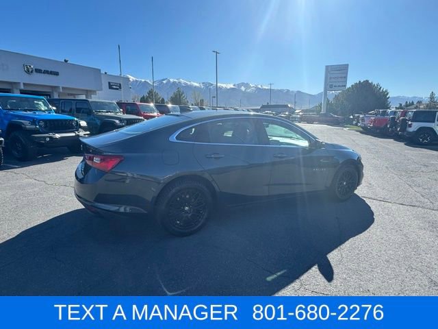 Used 2018 Chevrolet Malibu 1LT with VIN 1G1ZD5ST2JF253781 for sale in Layton, UT