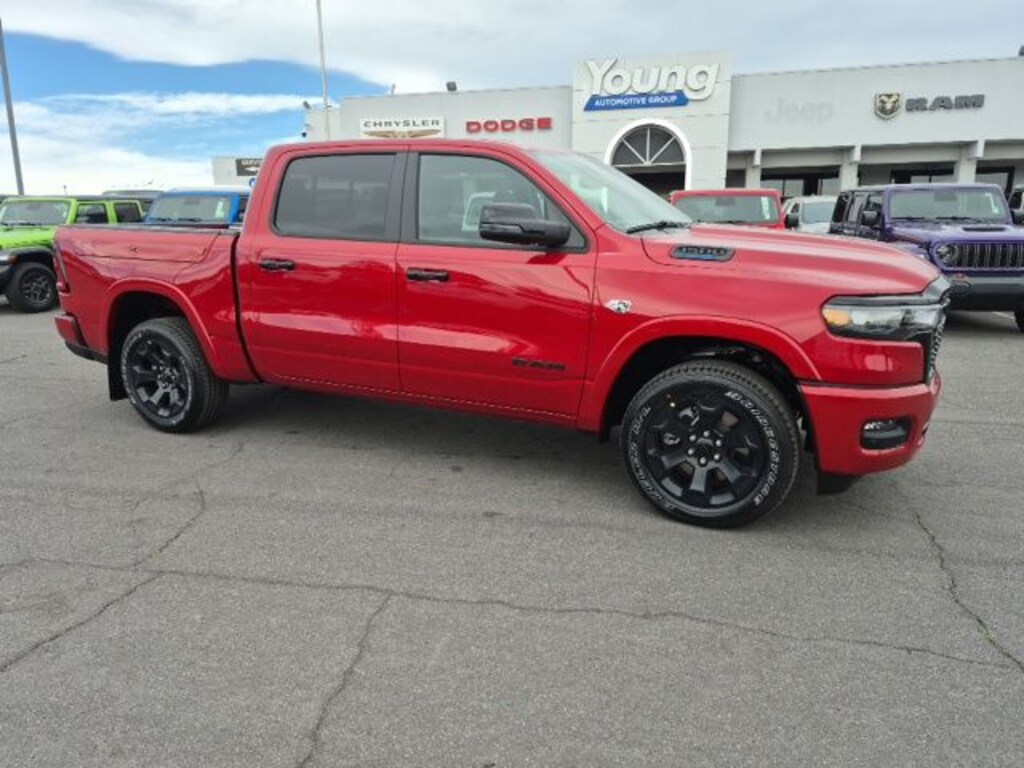 New 2026 Ram 1500 BIG HORN CREW CAB 4X4 5'7 BOX Pickup