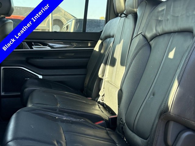 2022 Jeep Wagoneer Series I photo 2