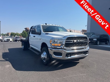 2024 Ram 3500 Chassis Cab 3500 TRADESMAN CREW CAB CHASSIS 4X4 60' CA Pickup