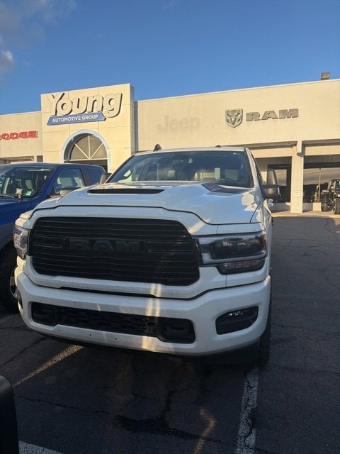 2024 RAM Ram 3500 Pickup Laramie's photo