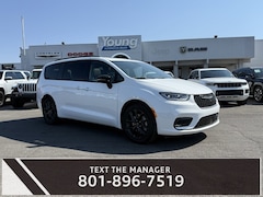 2025 Chrysler Pacifica LIMITED AWD Passenger Van