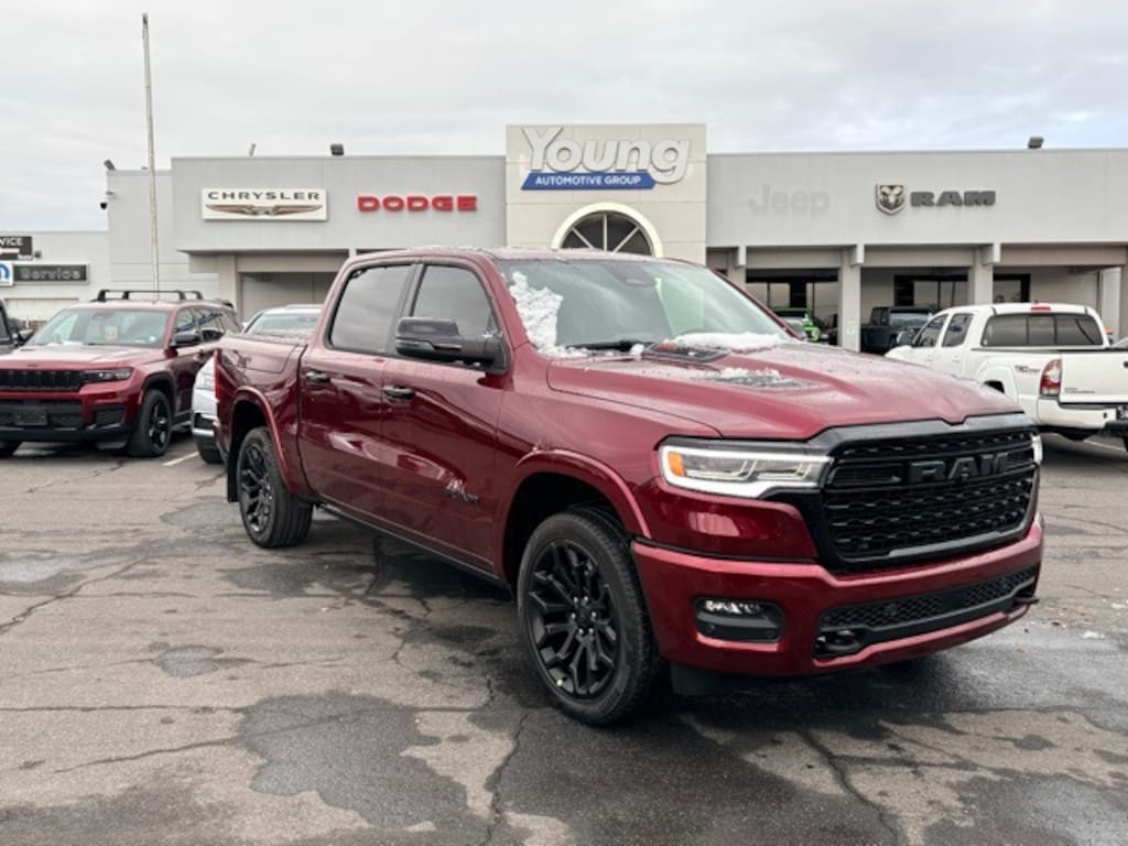 New 2026 Ram 1500 LIMITED CREW CAB 4X4 5'7 BOX Pickup