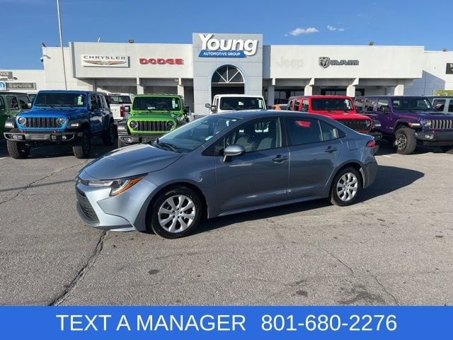 2025 Toyota Corolla LE CVT's photo