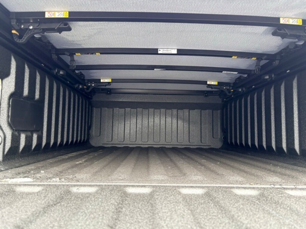 New 2026 Ram 1500 LIMITED CREW CAB 4X4 5'7 BOX Pickup