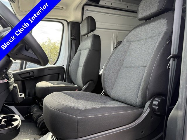 2025 Ram ProMaster 2500 Cargo Van photo 2