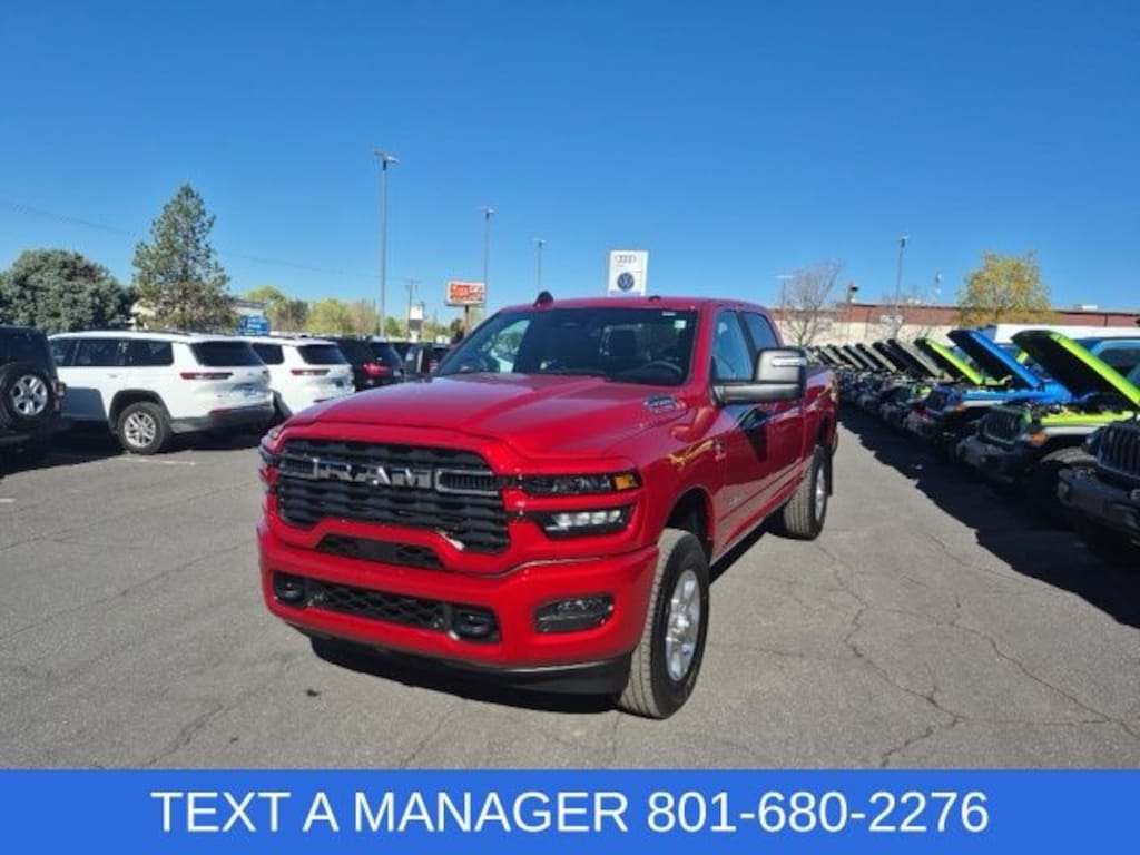 New 2026 Ram 3500 BIG HORN CREW CAB 4X4 6'4 BOX Pickup