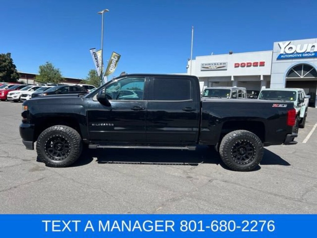 Used 2017 Chevrolet Silverado 1500 LT Truck Crew Cab