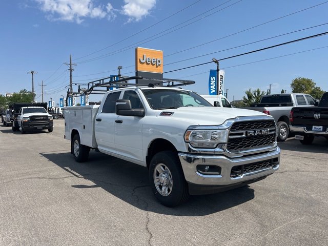 2024 Ram 2500 Tradesman photo 3