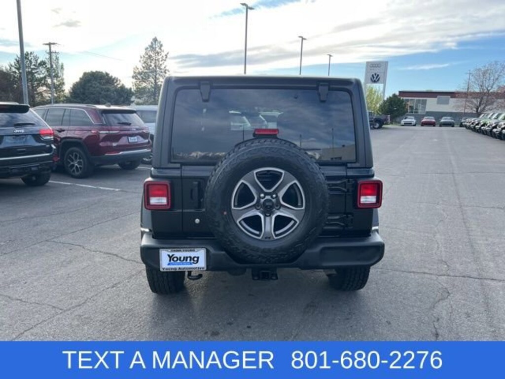 Used 2018 Jeep Wrangler Unlimited Sport S SUV
