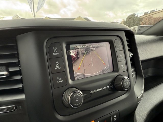 2024 Ram 2500 Tradesman photo 3