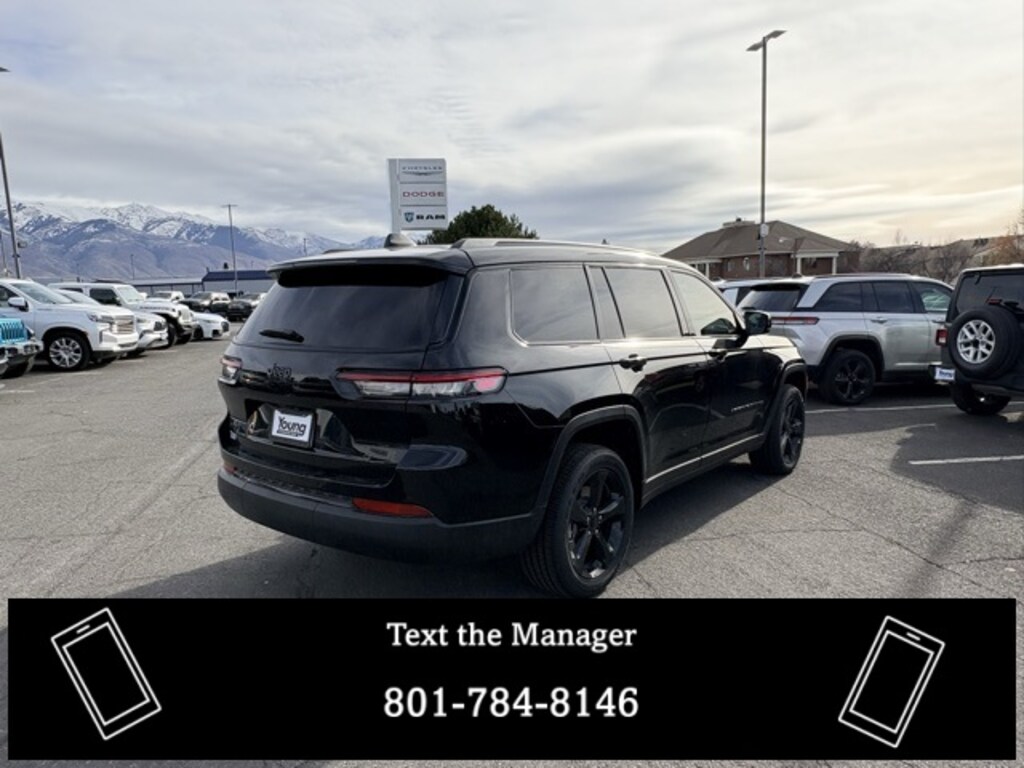New 2025 Jeep Grand Cherokee L Laredo Sport Utility