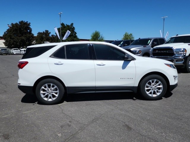 Used 2018 Chevrolet Equinox LS with VIN 3GNAXHEV4JS506256 for sale in Layton, UT