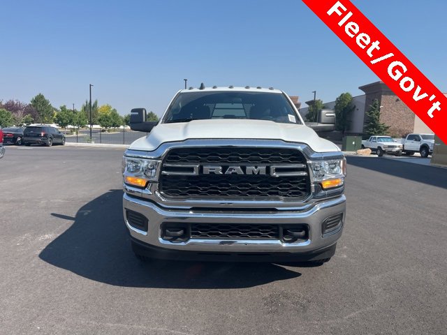 2024 Ram 3500 Tradesman photo 2